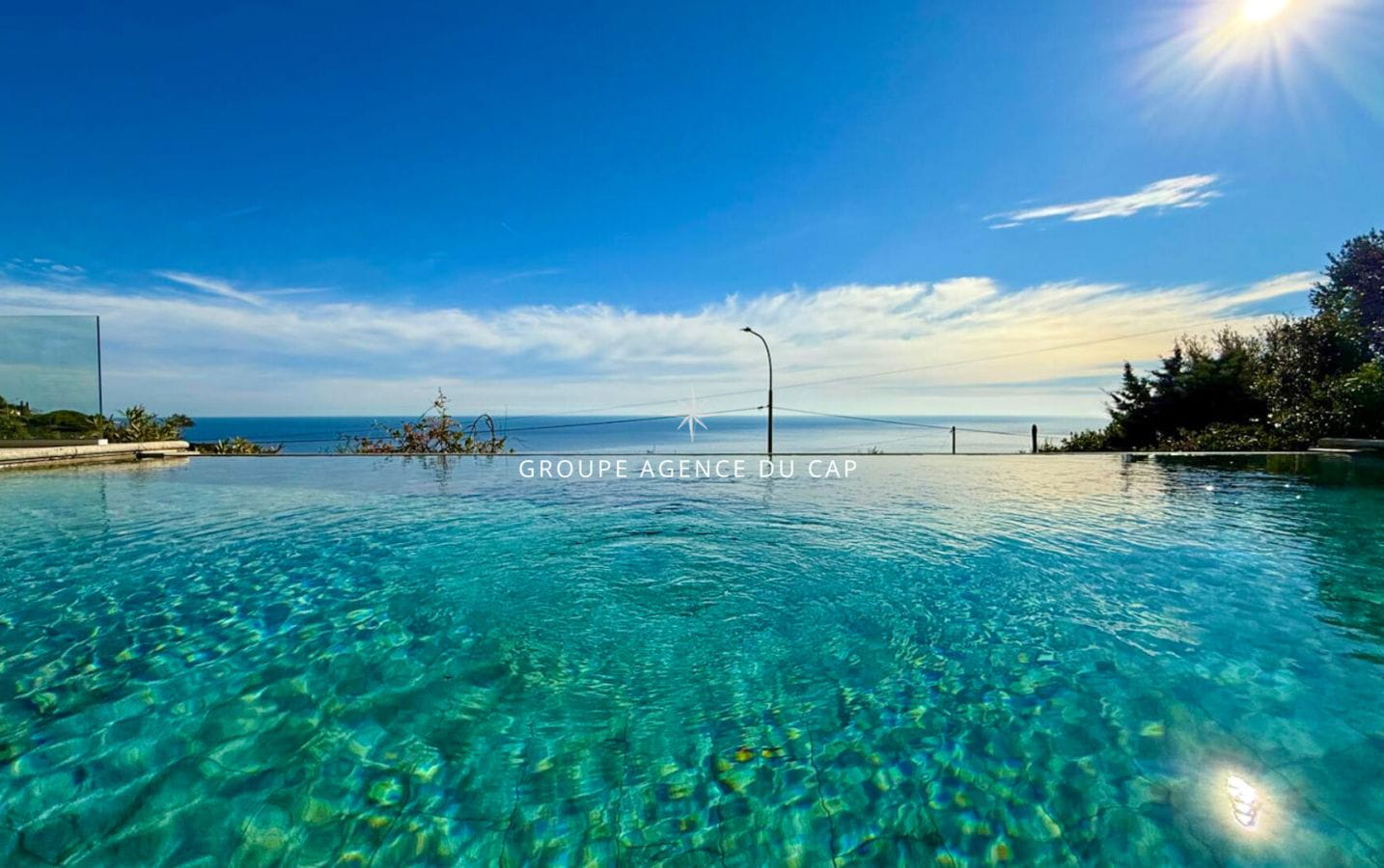 PROPERTY WITH PANORAMIC SEA VIEW, POOL AND GARAGE, IN LES ISSAMBRES Image 1