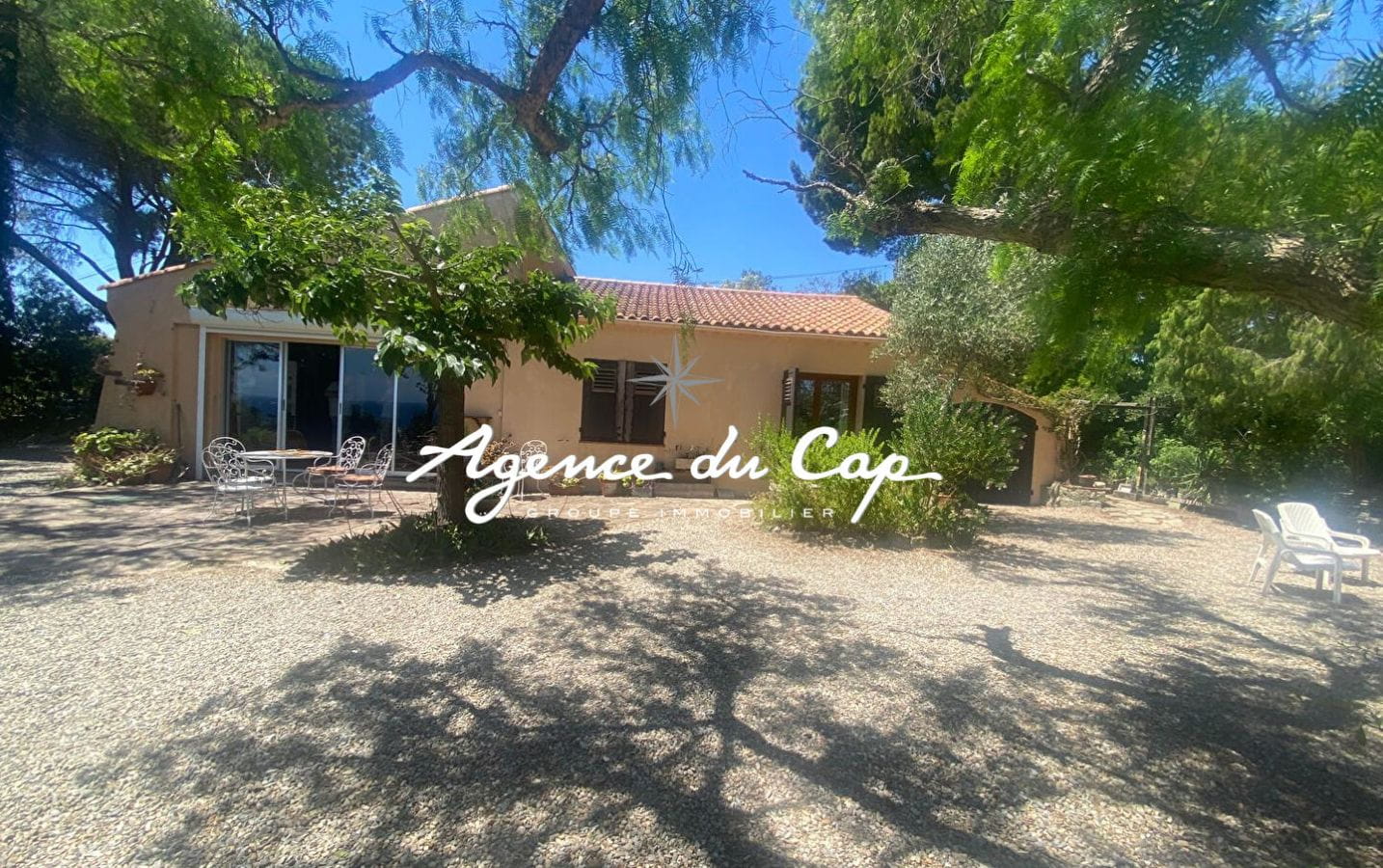 À VENDRE VILLA AVEC VUE MER 3 CHAMBRES, À PROXIMITÉ DES PLAGES ET DU CENTRE DES ISSAMBRES Image 1