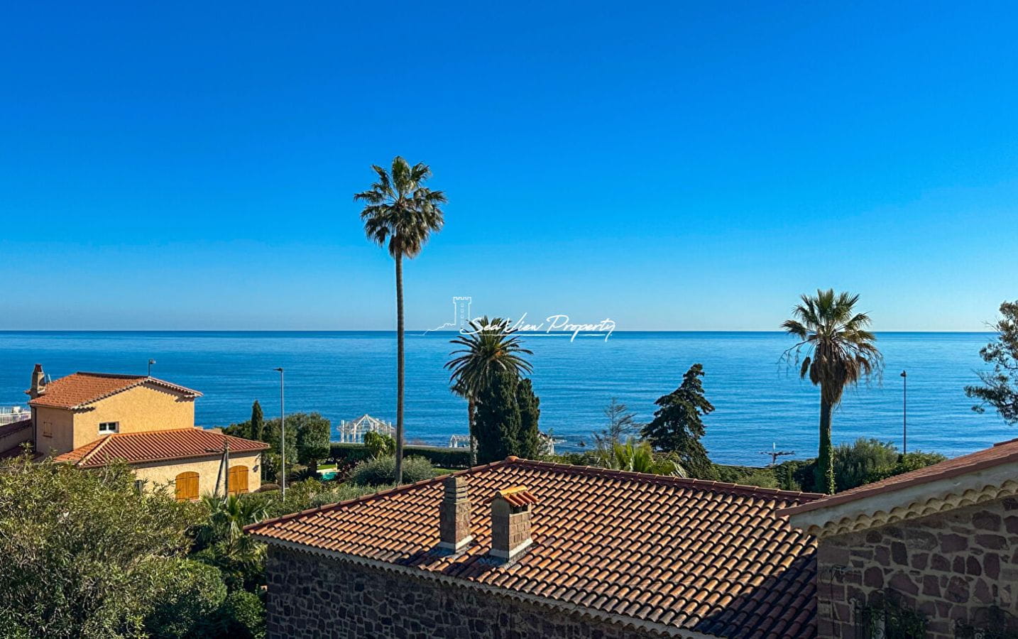 Appartement 3 pièces 61m2 vue mer, aux Issambres Image 0