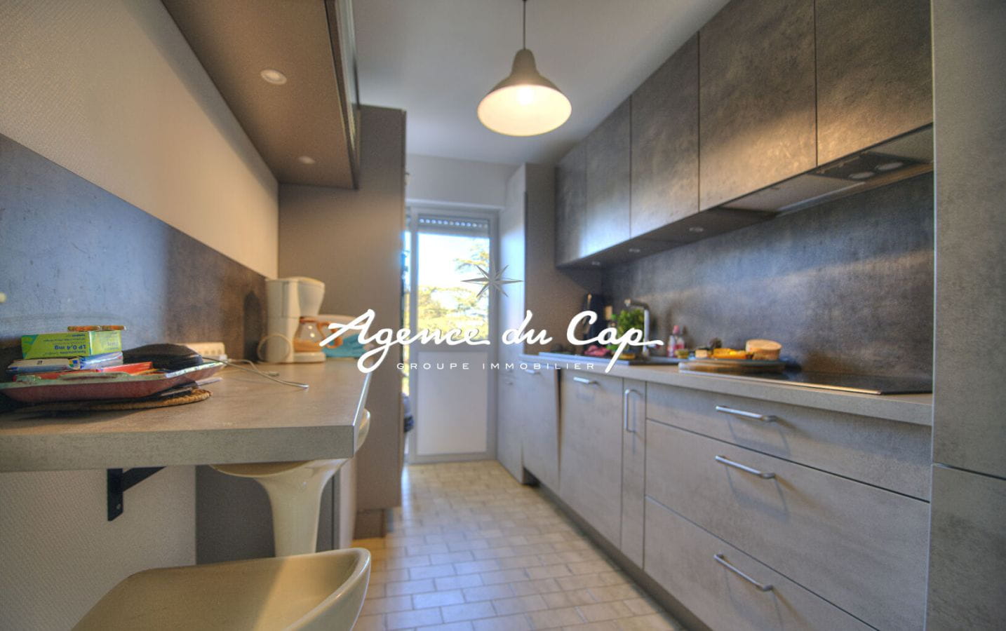 Appartement Saint Raphael 3 pièce(s) 79.24 m2 Image 3