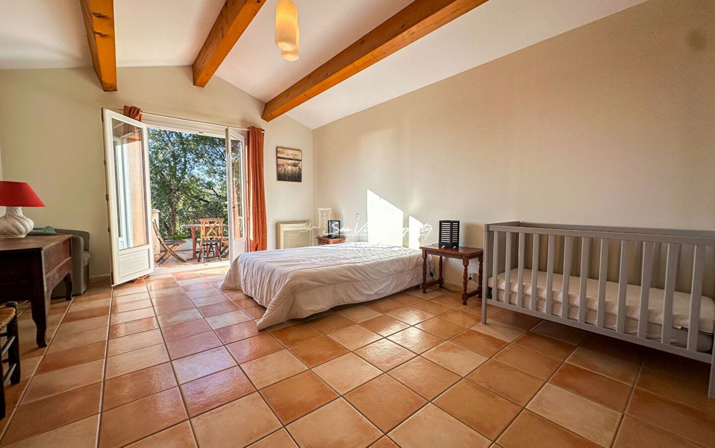 À vendre villa 6 pièces 140 m2 5 chambres piscine garage, a Saint-Aygulf Image 7