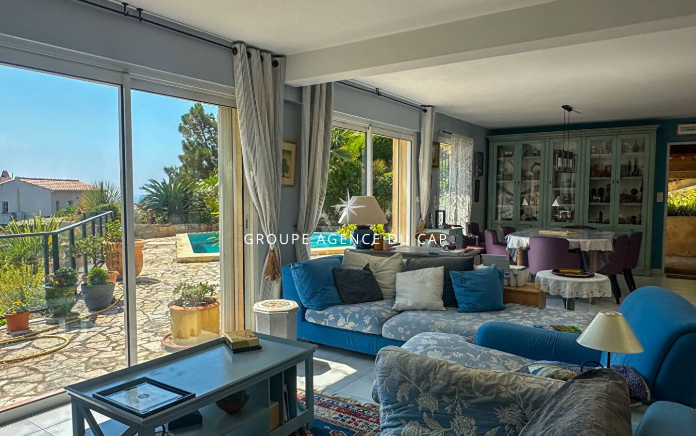 À VENDRE VILLA VUE MER 4 CHAMBRES 206M2 LES ISSAMBRES Image 11