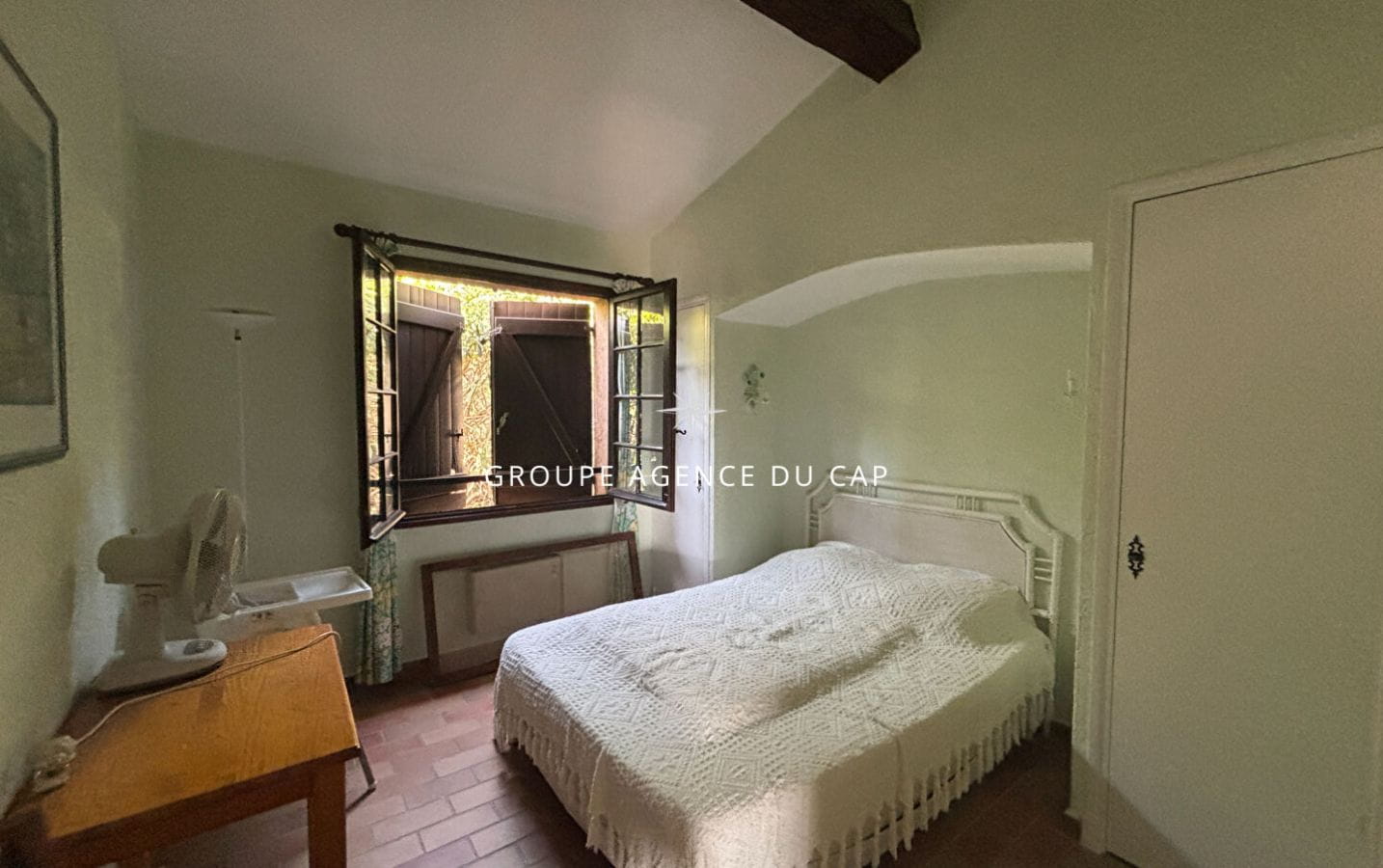 À VENDRE VILLA 5 CHAMBRES VUE MER PARKING AUX ISSAMBRES Image 5