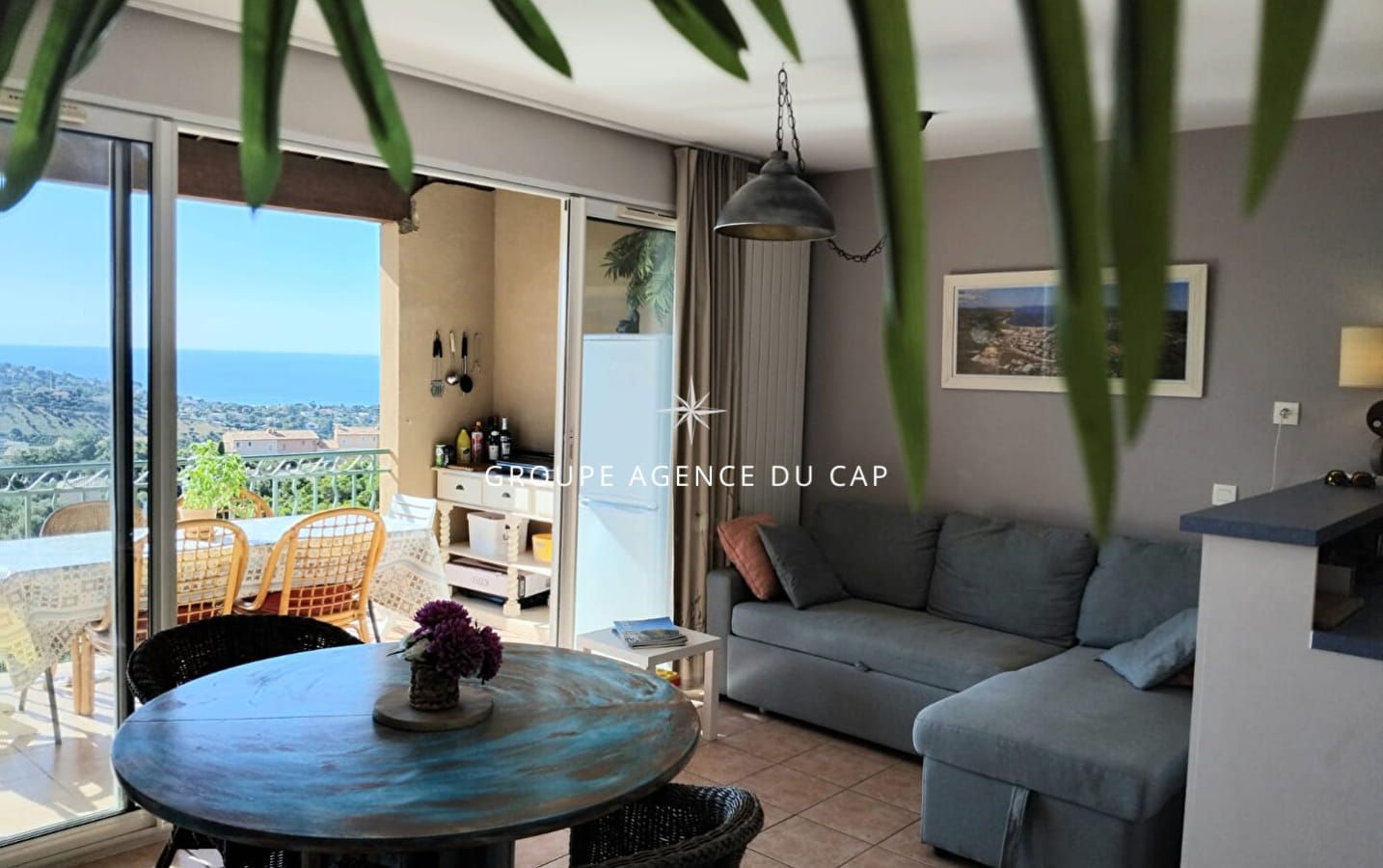 Appartement 3 pièces à vendre avec vue mer dégagée aux Issambres Image 1
