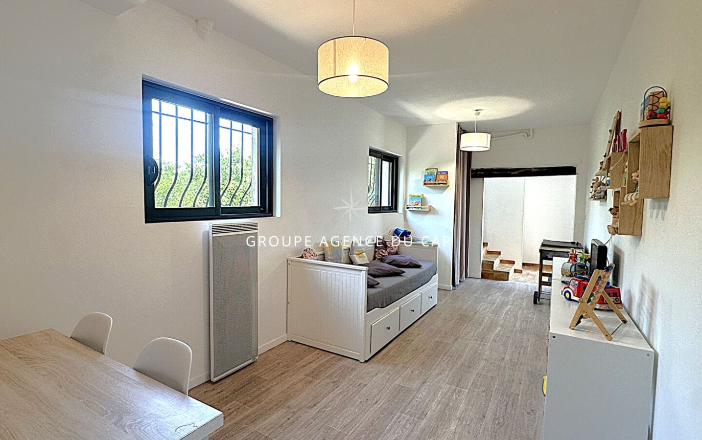 PROMESSE DE VENTE SIGNEE- À VENDRE VILLA VUE MER 5 PIÈCES 143M² AVEC 4 CHAMBRES SÉJOUR VERANDA ET PISCINE AUX ISSAMBRES Image 16