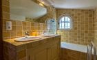 À VENDRE MAGNIFIQUE VILLA DE TYPE PROVENÇAL AUX ISSAMBRES 180M2 VUE MER SUR LE GOLFE DE ST TROPEZ Min 12