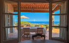 À VENDRE MAGNIFIQUE VILLA DE TYPE PROVENÇAL AUX ISSAMBRES 180M2 VUE MER SUR LE GOLFE DE ST TROPEZ Min 0