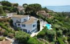 A VENDRE VILLA 6 CHAMBRES AVEC STUDIO et 3 PIECES INDEPENDANTS VUE MER EXPOSITION SUD-OUEST PISCINE GARAGE PARIKINGS LES ISSAMBRES Min 0