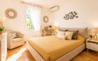 A VENDRE VILLA VUE MER DE PLAIN PIED AUX ISSAMBRES DE 111M² AVEC 3 CHAMBRES PISCINE ET GARAGE Min 7