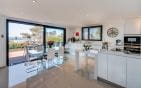 À VENDRE VILLA VUE MER AUX ISSAMBRES 6 PIÈCES CHAMBRES EN SUITE PISCINE GARAGE À PIED DES PLAGES Min 3