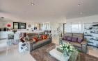 A VENDRE VILLA VUE MER AUX ISSAMBRES 6 PIECES CHAMBRES EN SUITE PISCINE GARAGE A PIED DES PLAGES Min 2