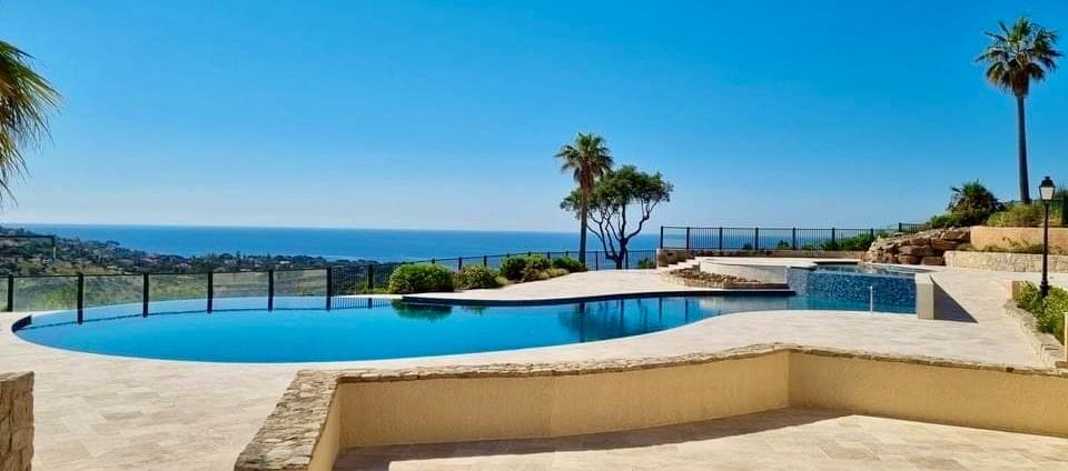 MAZET SEA VIEW IN SECURE RESIDENCE WITH POOL AND TENNIS COURT 2 BEDROOMS, IN LES ISSAMBRES Image 9