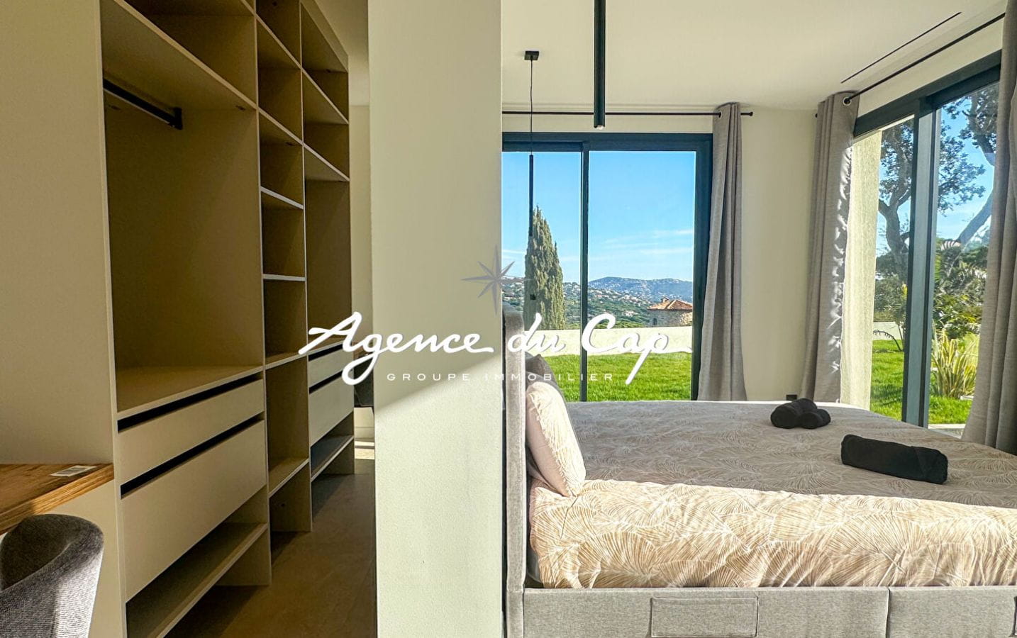 6 ROOM VILLA WITH 4 BEDROOMS AND POOL, IN SAINTE MAXIME Image 6