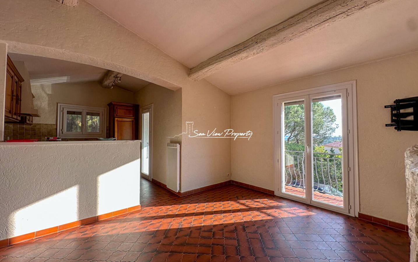 Villa de 106m2 divisée en 2 appartements avec aperçu mer, située aux Issambres Image 5