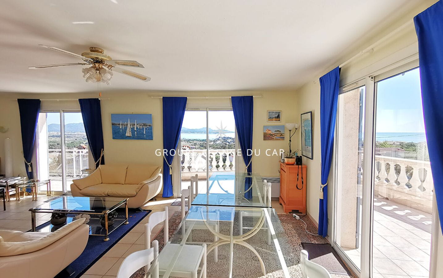 À VENDRE VILLA 10 PIÈCES 7 CHAMBRES DOUBLE SÉJOUR GARAGE SALLE DE JEUX PISCINE VUE MER PANORAMIQUE À SAINT AYGULF Image 6