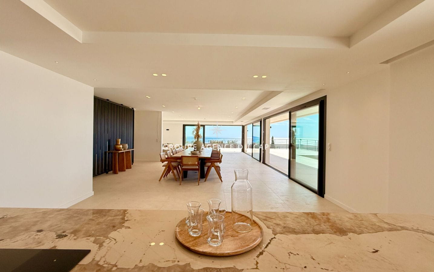 VILLLA VUE MER PANORAMIQUE 7 CHAMBRES PISCINE TRIPLE GARAGE, AUX ISSAMBRES Image 4