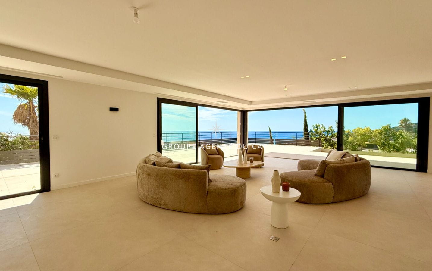 VILLLA VUE MER PANORAMIQUE 7 CHAMBRES PISCINE TRIPLE GARAGE, AUX ISSAMBRES Image 5