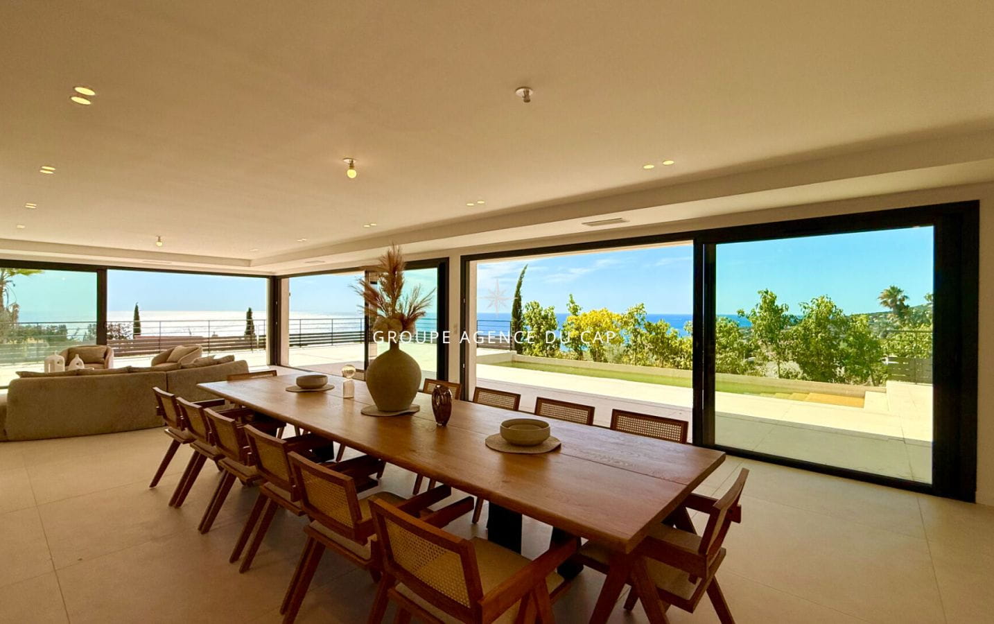 VILLLA VUE MER PANORAMIQUE 7 CHAMBRES PISCINE TRIPLE GARAGE, AUX ISSAMBRES Image 6