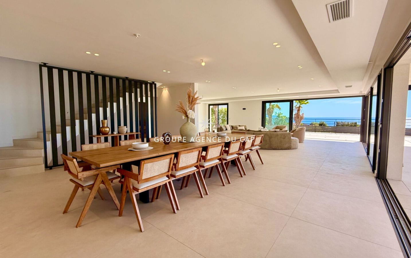 VILLLA VUE MER PANORAMIQUE 7 CHAMBRES PISCINE TRIPLE GARAGE, AUX ISSAMBRES Image 8