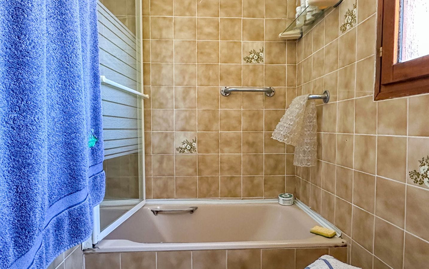 FOR SALE VILLA TO RENOVATE SEA VIEW 6 ROOMS POOL GARAGE LES ISSAMBRES Image 7