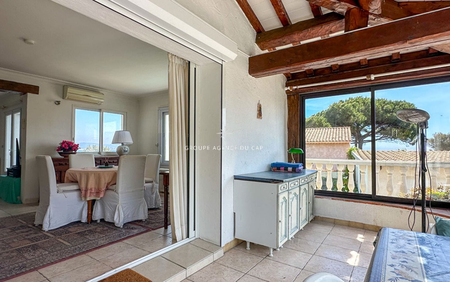 VILLA 120 M² AVEC PISCINE ET GARAGE PROCHE MER LES ISSAMBRES Image 3