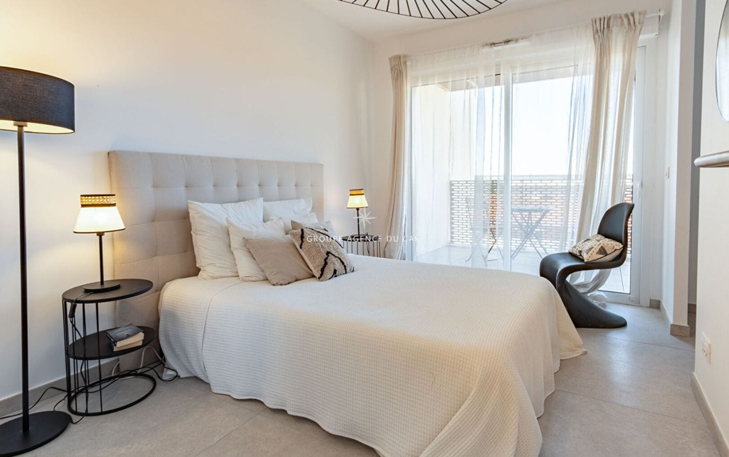 APPARTEMENT ROOF TOP VUE MER FREJUS 109M² Image 1