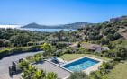 AGAY VUE MER TRES BELLE VILLA CONTEMPORAINE 7 PIECES  5 CHAMBRES PISCINE Min 1