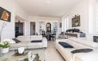 SUPERBE VUE MER APPARTEMENT D’EXCEPTION, 3 CHAMBRES, TERRASSE , PISCINE, A PIED DU PORT SANTA LUCIA SAINT RAPHAEL Min 13
