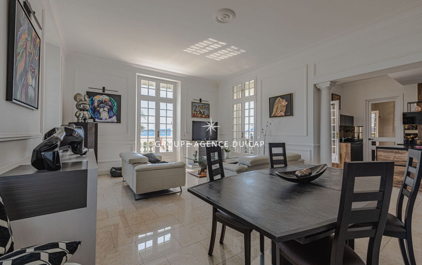 SUPERBE VUE MER APPARTEMENT D’EXCEPTION, 3 CHAMBRES, TERRASSE , PISCINE, A PIED DU PORT SANTA LUCIA SAINT RAPHAEL Image 2