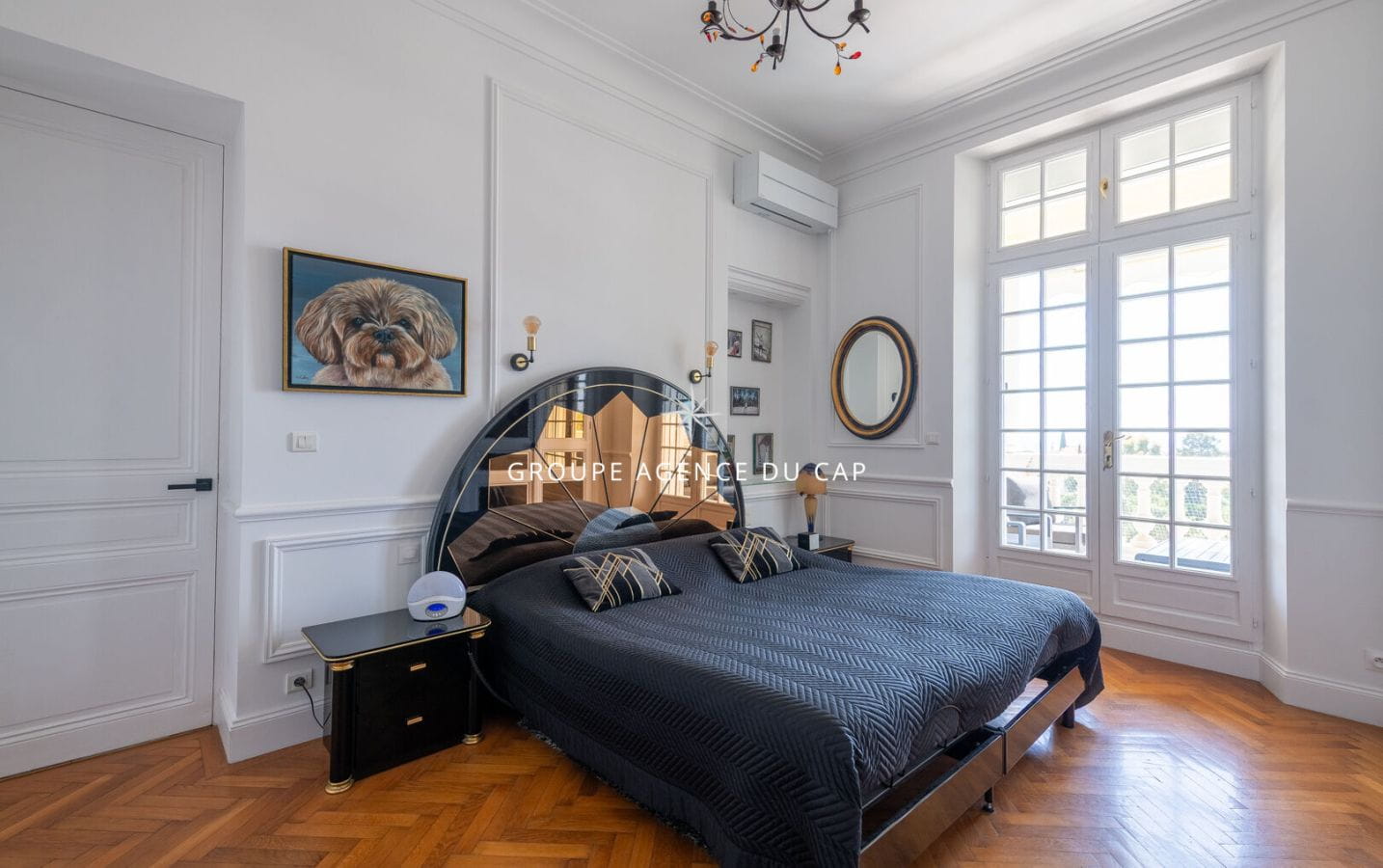 SUPERBE VUE MER APPARTEMENT D’EXCEPTION, 3 CHAMBRES, TERRASSE , PISCINE, A PIED DU PORT SANTA LUCIA SAINT RAPHAEL Image 9