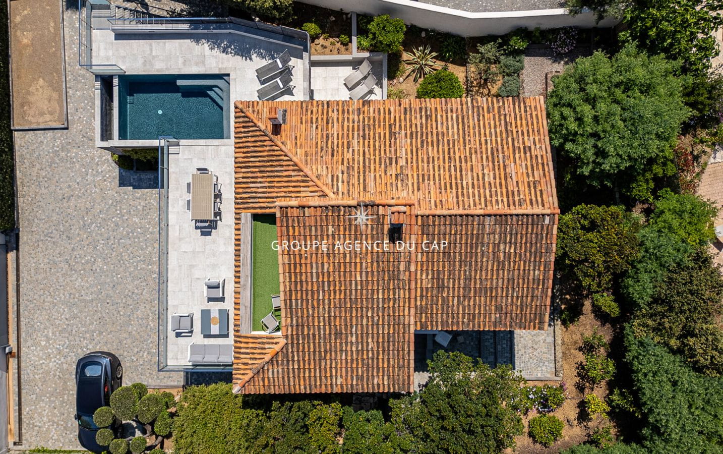 VILLA CONTEMPORAINE RÉNOVÉE SUPERBE VUE MER PISCINE Image 3