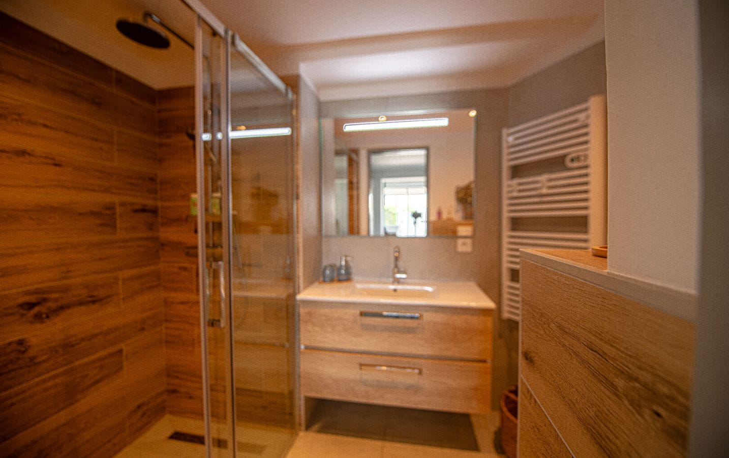 RENOVATED CONTEMPORARY VILLA SUPERB SEA VIEW POOL GARAGE Image 14