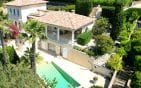 A VENDRE VILLA 6 PIECES 4 CHAMBRES PISCINE GARAGE VUE MER EXPOSEE SUD COMMERCES ET MER A PIED Min 2