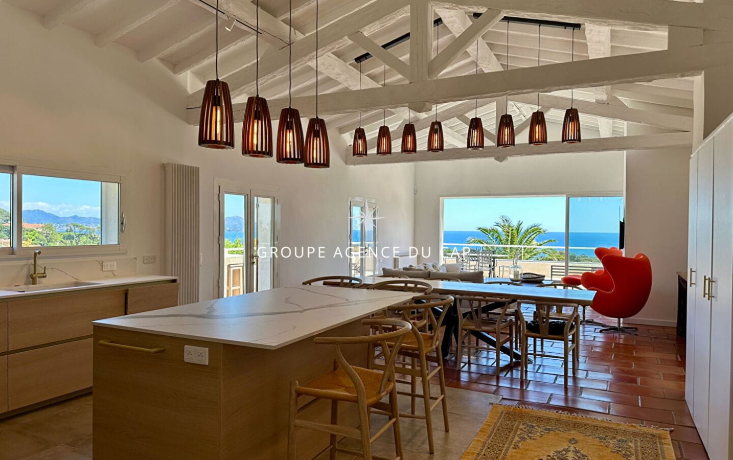 FOR SALE VILLA WITH SEA VIEW, POOL AND GARAGE IN SAINT AYGULF Image 2