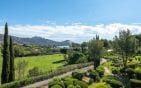 Studio cabin for sale in AGay with sea view and private parking. Min 2