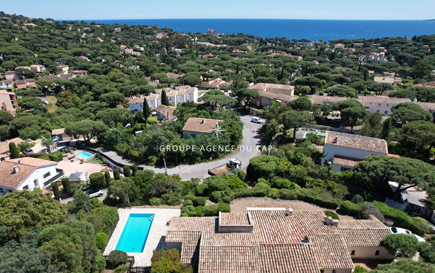 LES ISSAMBRES MAS EN PARTIE DE PLAIN PIED VUE MER 5 CHAMBRES Image 11