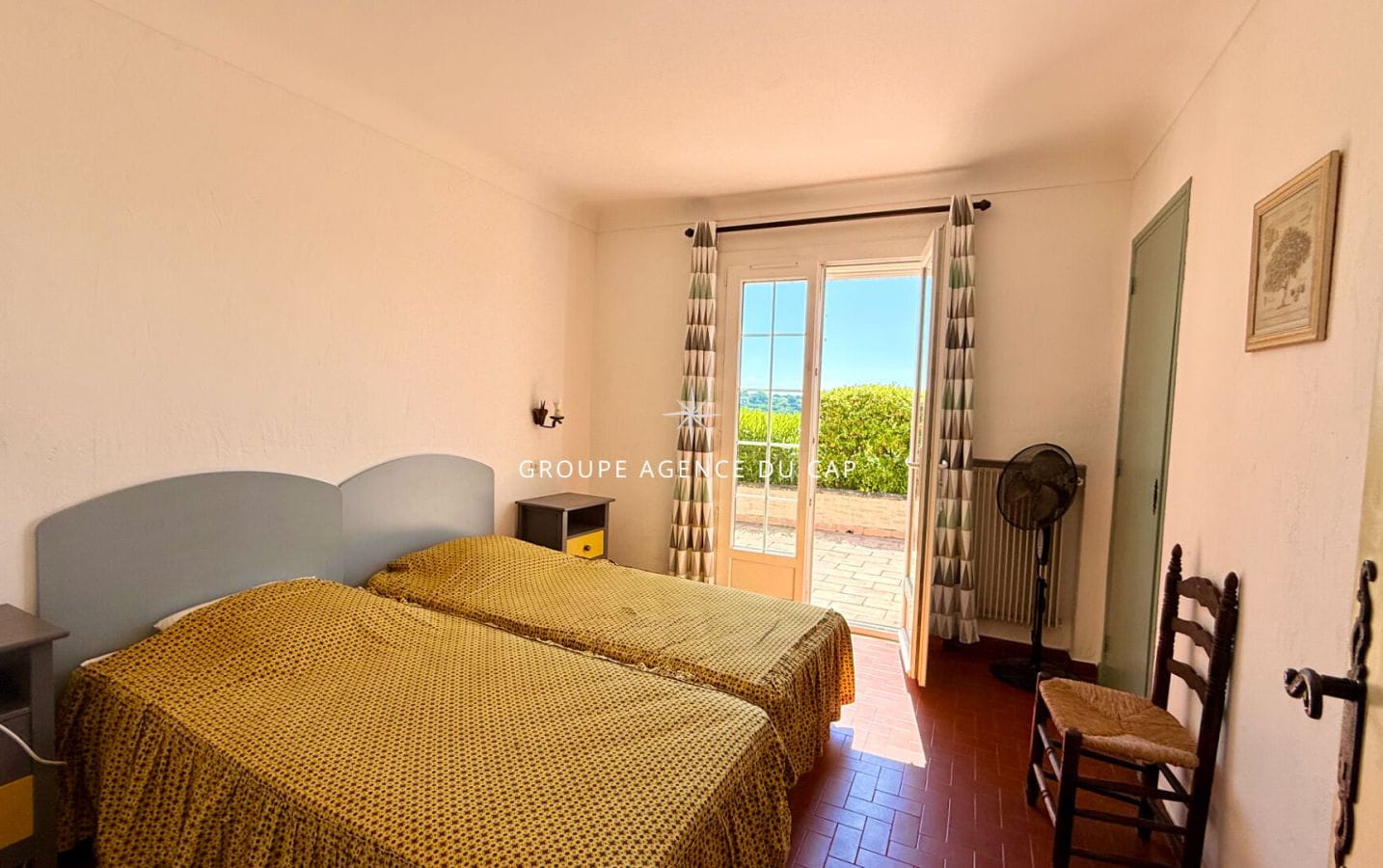 LES ISSAMBRES MAS EN PARTIE DE PLAIN PIED VUE MER 5 CHAMBRES Image 8