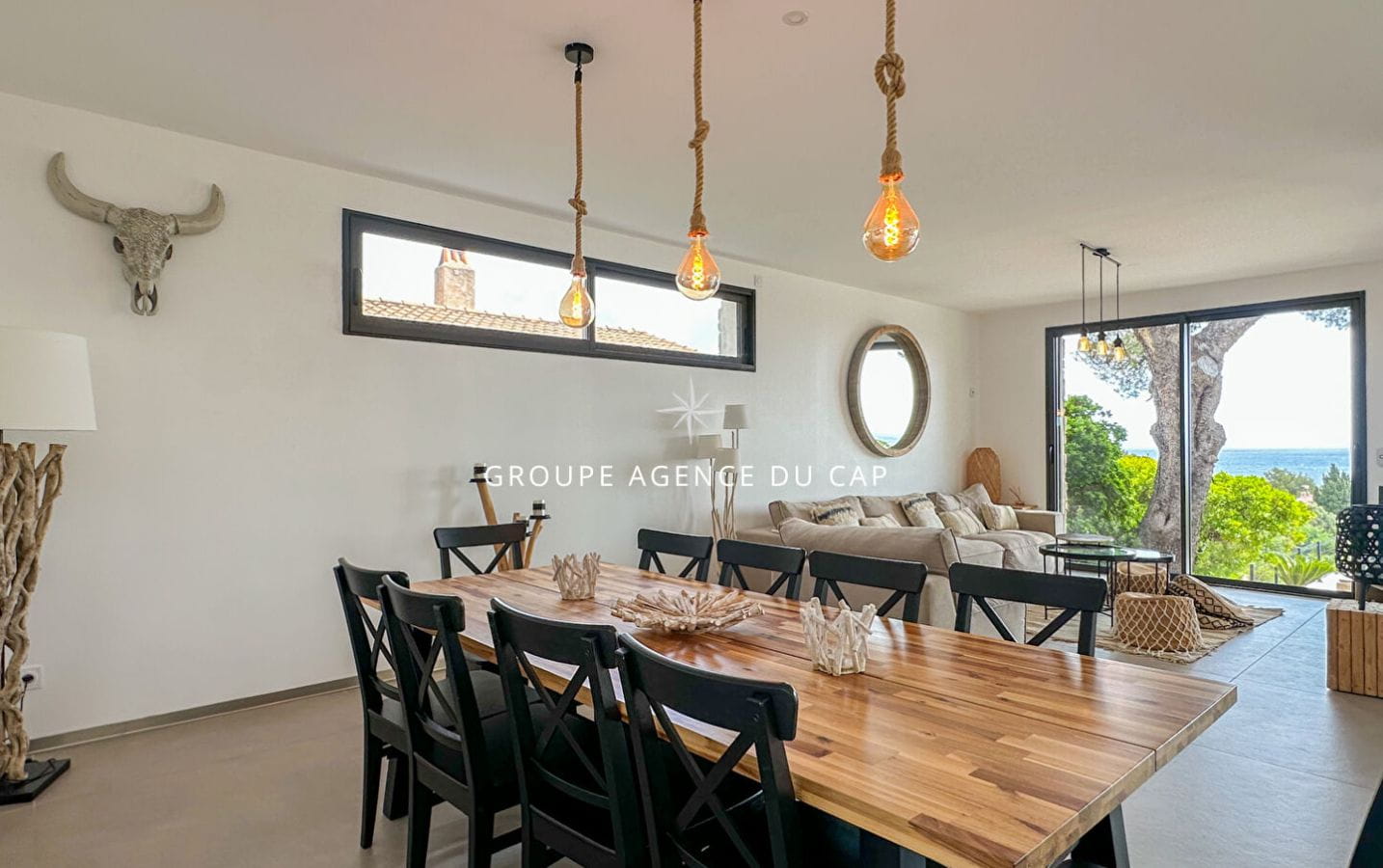 Villa contemporaine vue mer 7 pièces 215 m2 avec piscine, aux Issambres Image 10