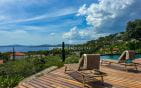 À VENDRE VILLA ENTIÈREMENT RÉNOVÉE DE 6 PIÈCES AVEC VUE PANORAMIQUE SUR SAINT-TROPEZ A PIED DES PLAGES ET CENTRE VILLE Min 1