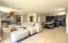 FOR SALE FULLY RENOVATED AND FURNISHED 6-ROOM VILLA WITH PANORAMIC VIEW OF SAINT-TROPEZ Min 5