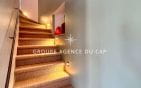 SAINT RAPHAEL, BELLE VILLA CONTEMPORAINE VUE MER, 220 M², QUARTIER  PRISÉ PROCHE MER ET COMMERCES, CALME ABSOLU Min 13