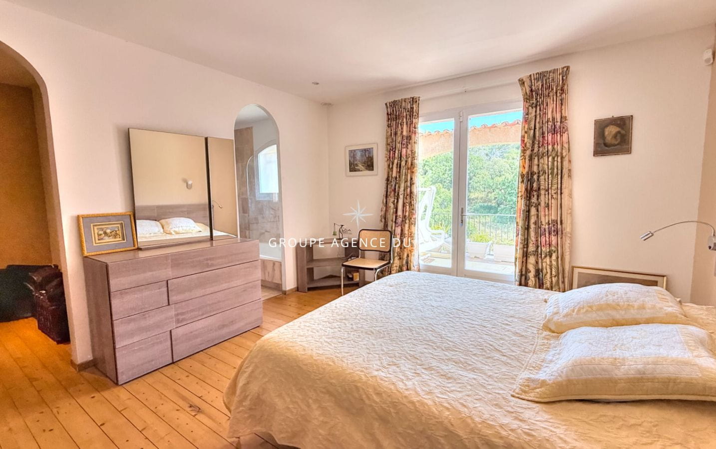 AGAY VILLA 8 PIECES VUE MER ET PROCHE MER 5 CHAMBRES PISCINE AU CALME Image 13