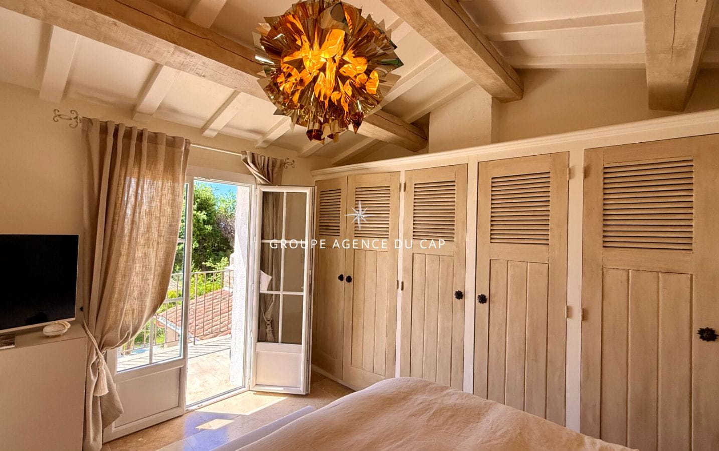 LES ISSAMBRES CHARMING STONE PROPERTY SEA VIEW 5 BEDROOMS POOL Image 12