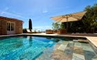 LES ISSAMBRES PROPRIETE DE CHARME  EN PIERRE VUE MER 5 CHAMBRES PISCINE Min 14