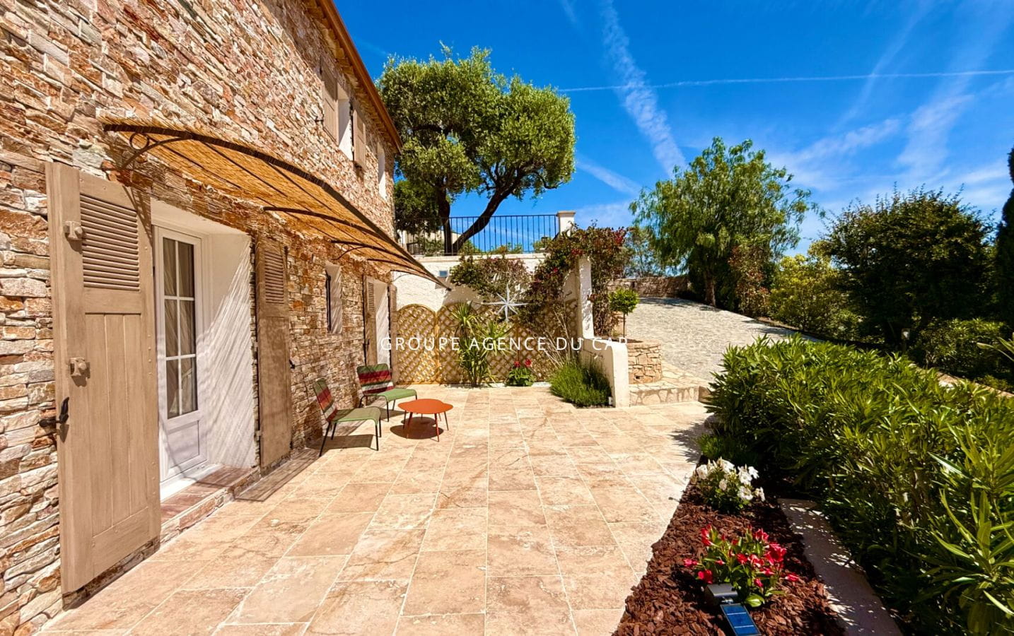 LES ISSAMBRES CHARMING STONE PROPERTY SEA VIEW 5 BEDROOMS POOL Image 16