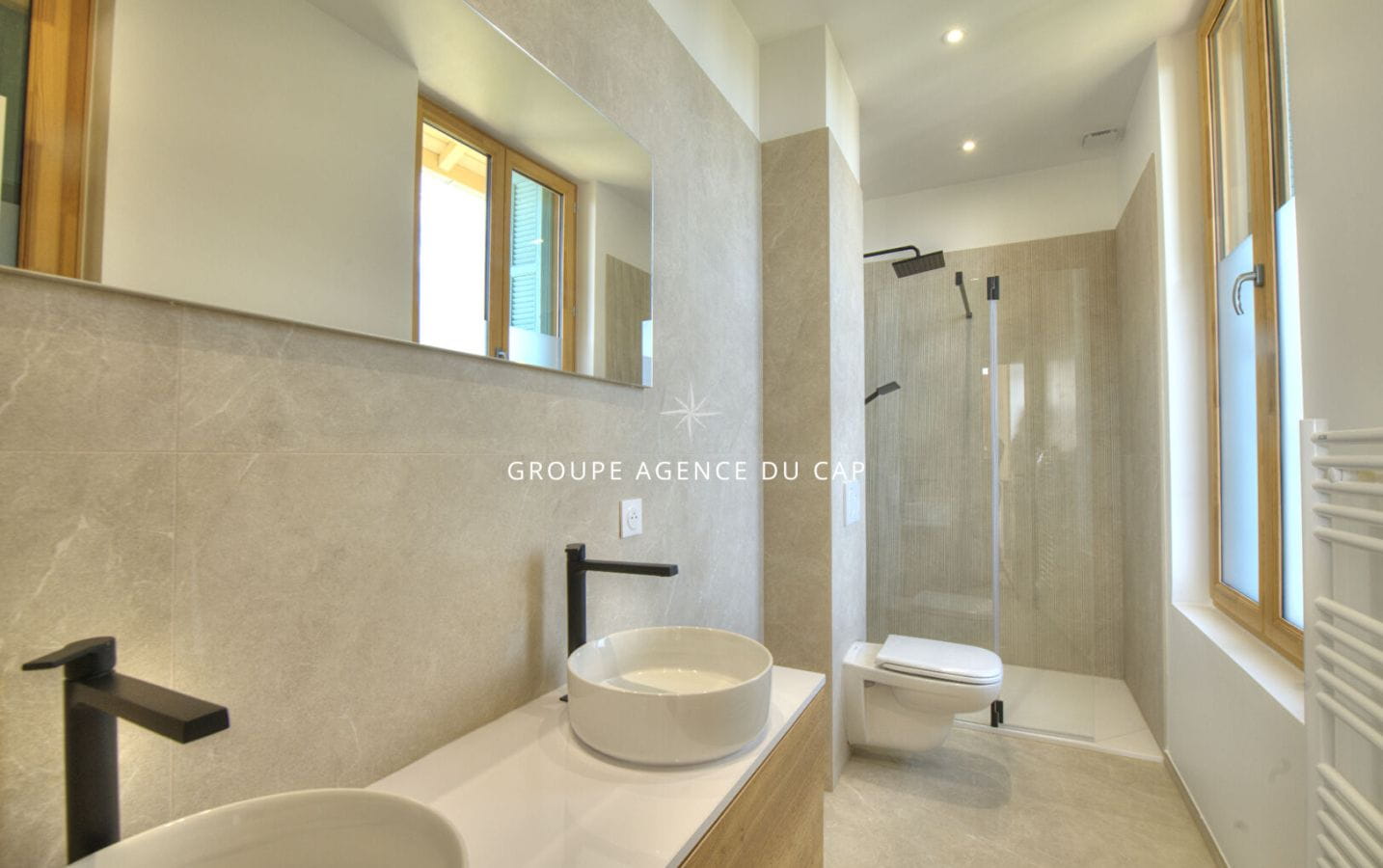 Saint Raphaël villa vue mer proche Centre ville. Image 10