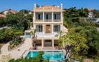 Saint Raphaël villa with sea view near town center. Min 0