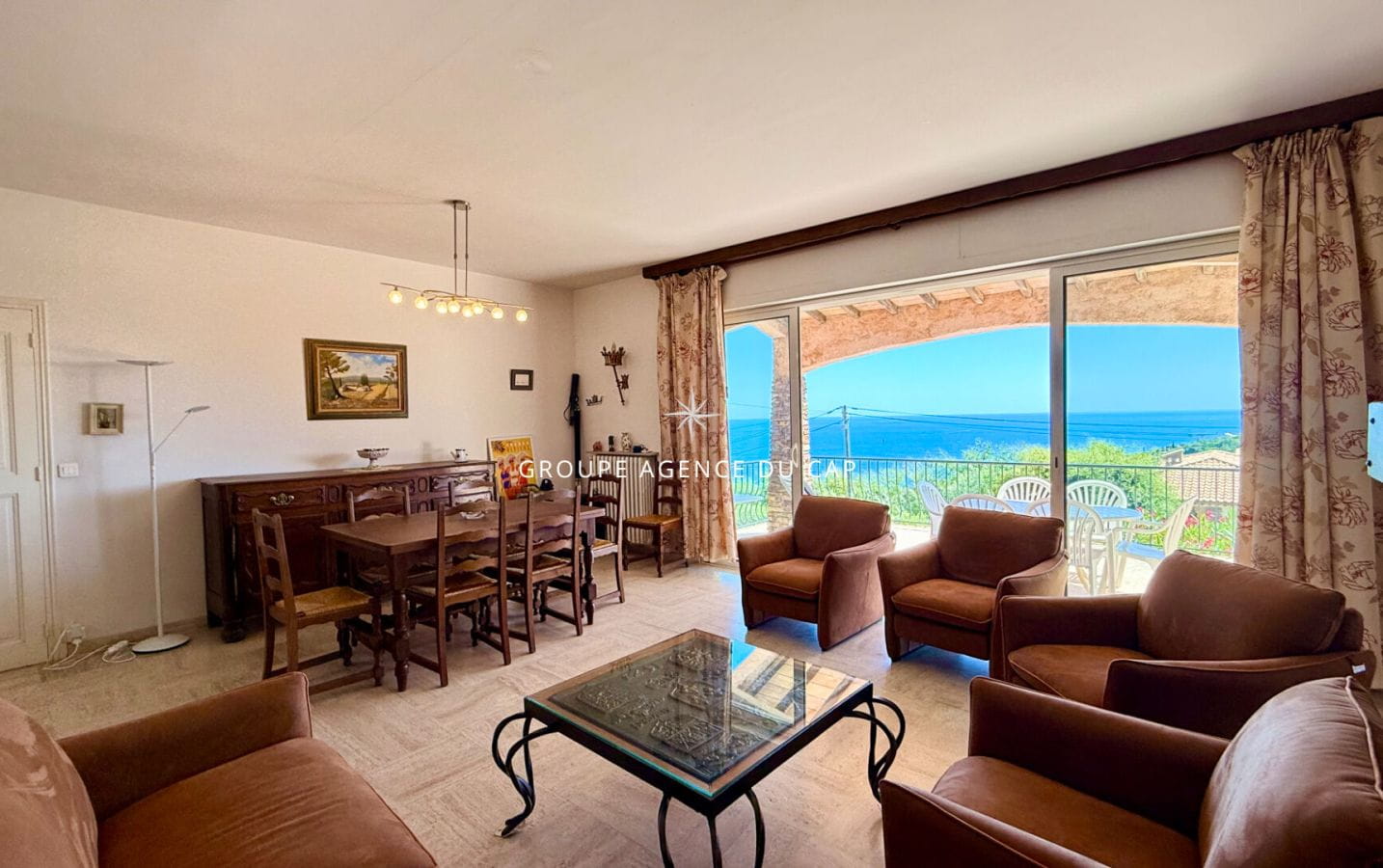 PROPRIETE VUE MER PANORAMIQUE 5 CHAMBRES PISCINE GRAND SOUS SOL DOUBLE GARAGE Image 5