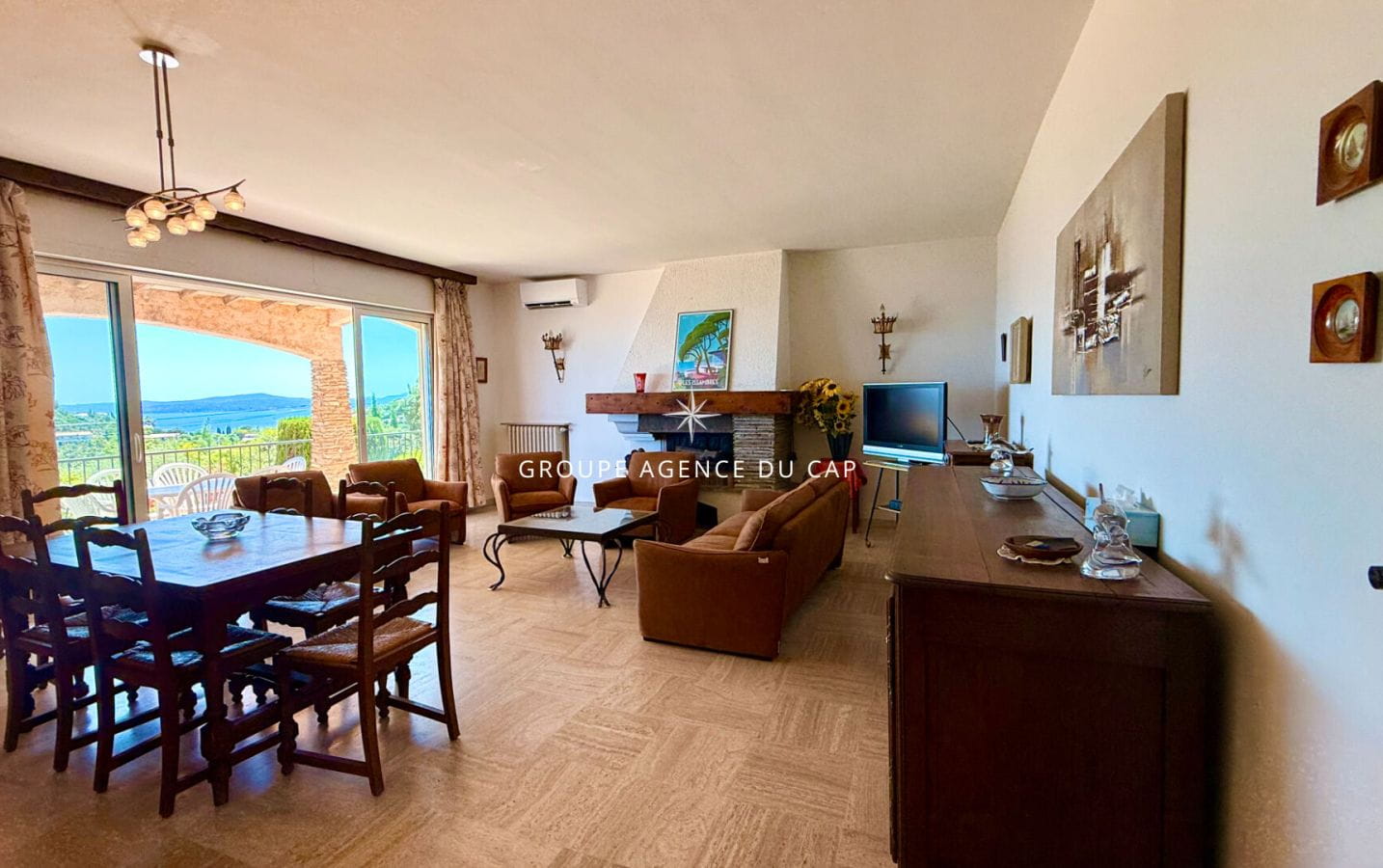 PROPRIETE VUE MER PANORAMIQUE 5 CHAMBRES PISCINE GRAND SOUS SOL DOUBLE GARAGE Image 6