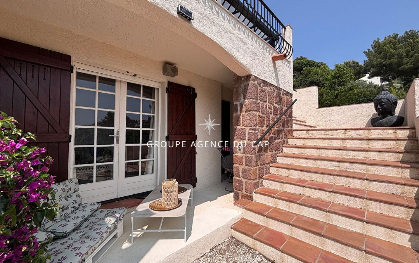 À VENDRE VILLA 7 CHAMBRES PROCHE MER GARAGE ET PISCINE, AUX ISSAMBRES Image 9